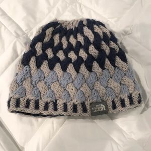NORTH FACE KNITTED HAT